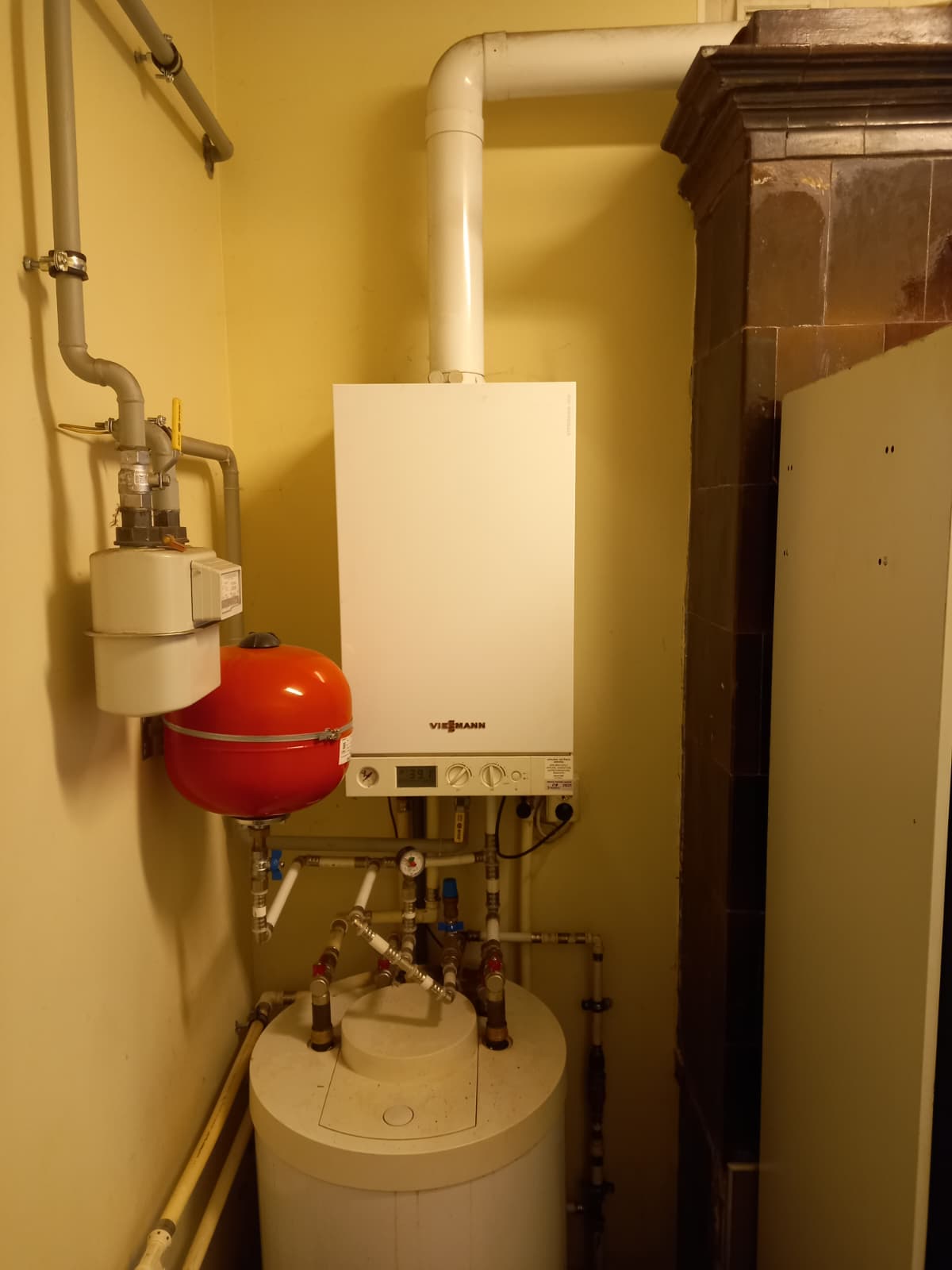 Viessmann gāzes apkures katls 1